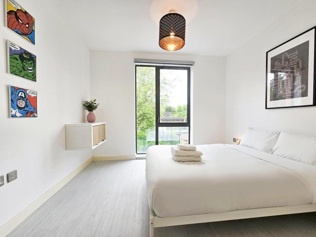 Centrally Located Spacious Flat Near Canary Wharf Londra Esterno foto