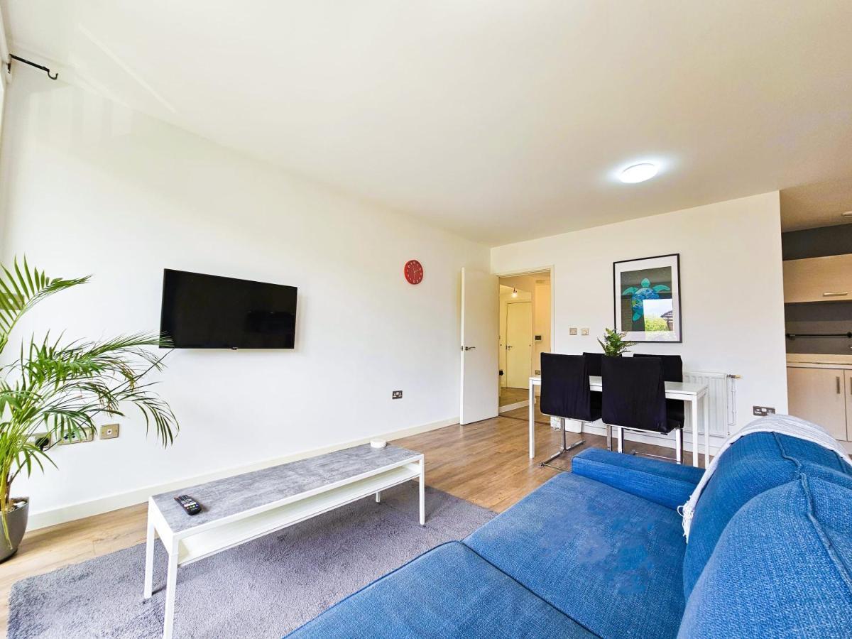 Centrally Located Spacious Flat Near Canary Wharf Londra Esterno foto